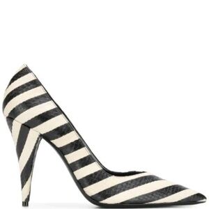 Yves Saint Laurent - NWT - size 40+ heels